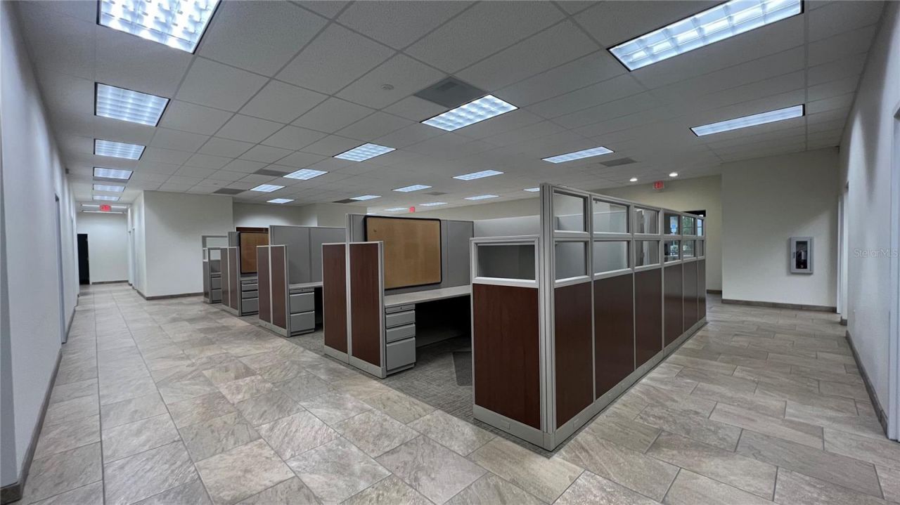 8258 118th Avenue, Unit 200/250, Largo, FL 33773 Photo