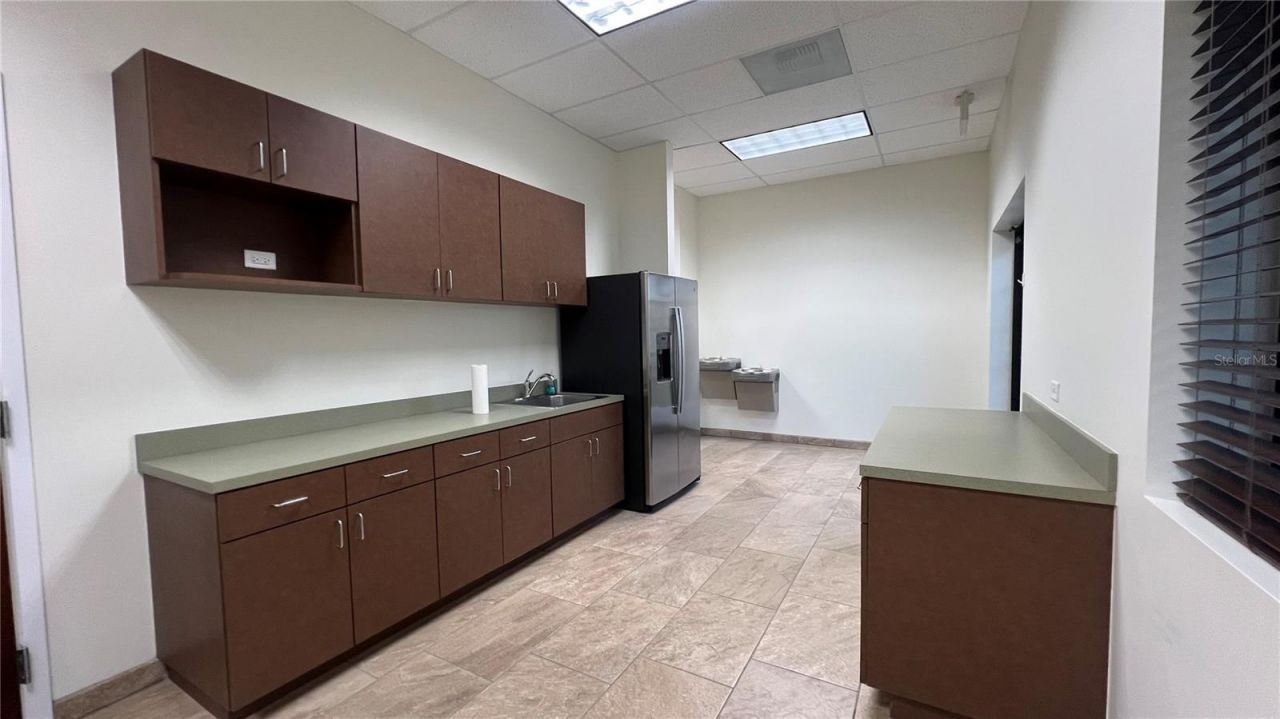 8258 118th Avenue, Unit 200/250, Largo, FL 33773 Photo