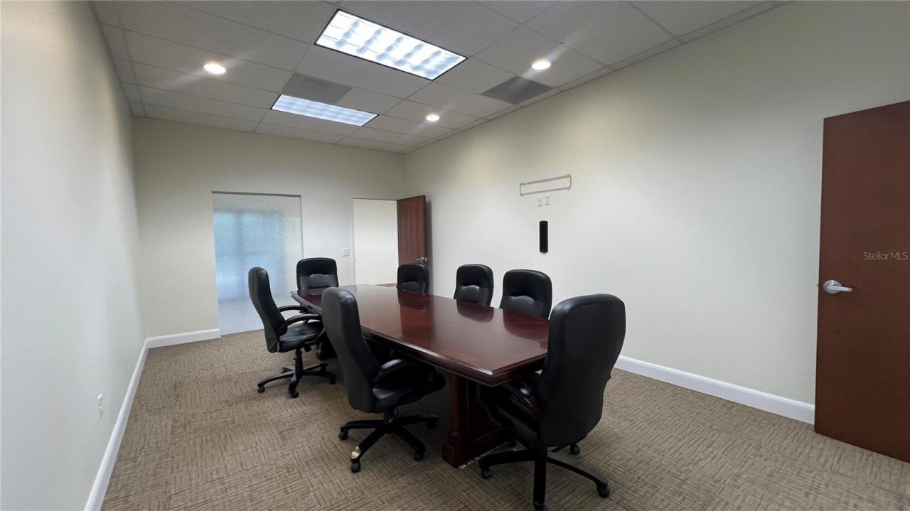 8258 118th Avenue, Unit 200/250, Largo, FL 33773 Photo