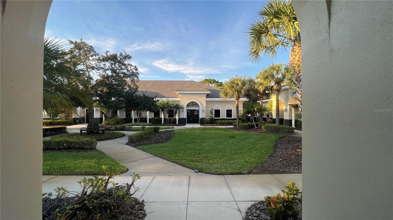 8258 118th Avenue, Unit 200/250, Largo, FL 33773 Photo