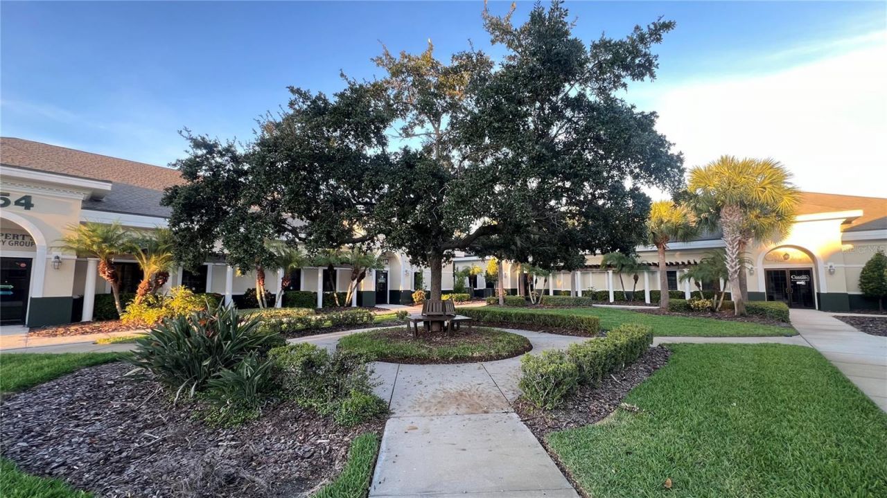 8258 118th Avenue, Unit 200/250, Largo, FL 33773 Photo