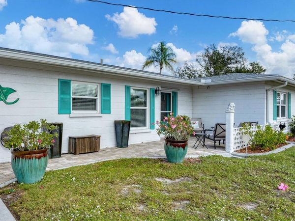 40 CRESTVIEW DRIVE, ENGLEWOOD, FL 34223