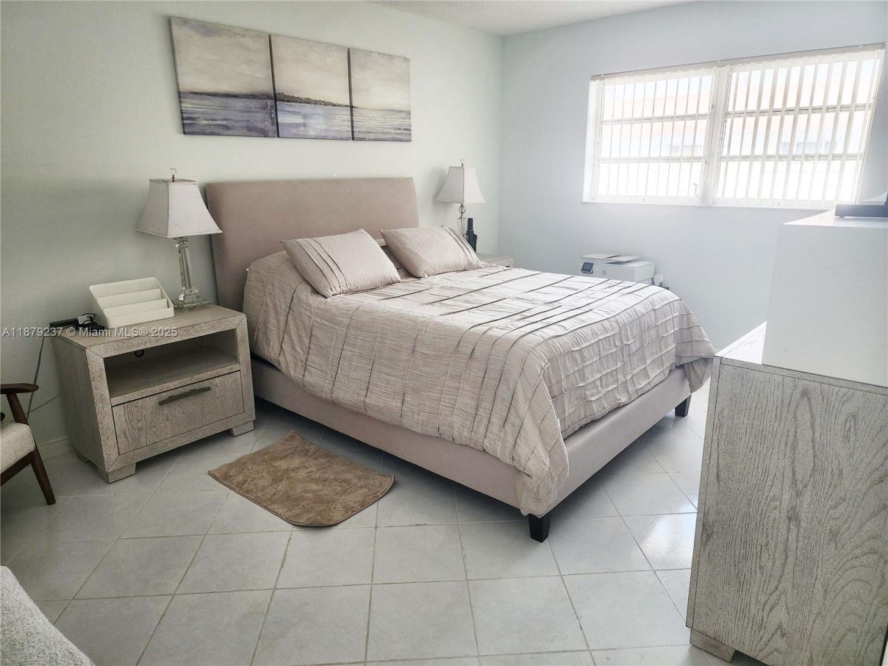 580 Egret Dr, Unit 322, Hallandale Beach, FL 33009 Photo