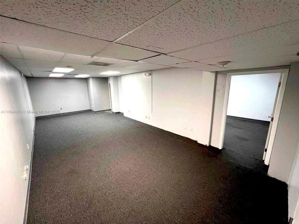 2727 E Oakland Park Blvd, Unit 203 (205A), Fort Lauderdale, FL 33306