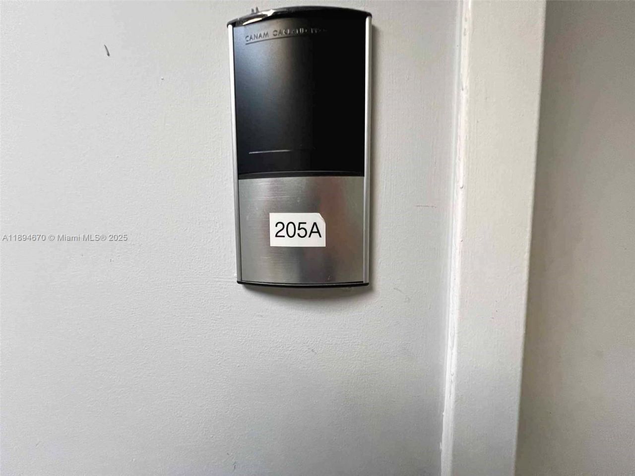 2727 E Oakland Park Blvd, Unit 203 (205A), Fort Lauderdale, FL 33306 Photo