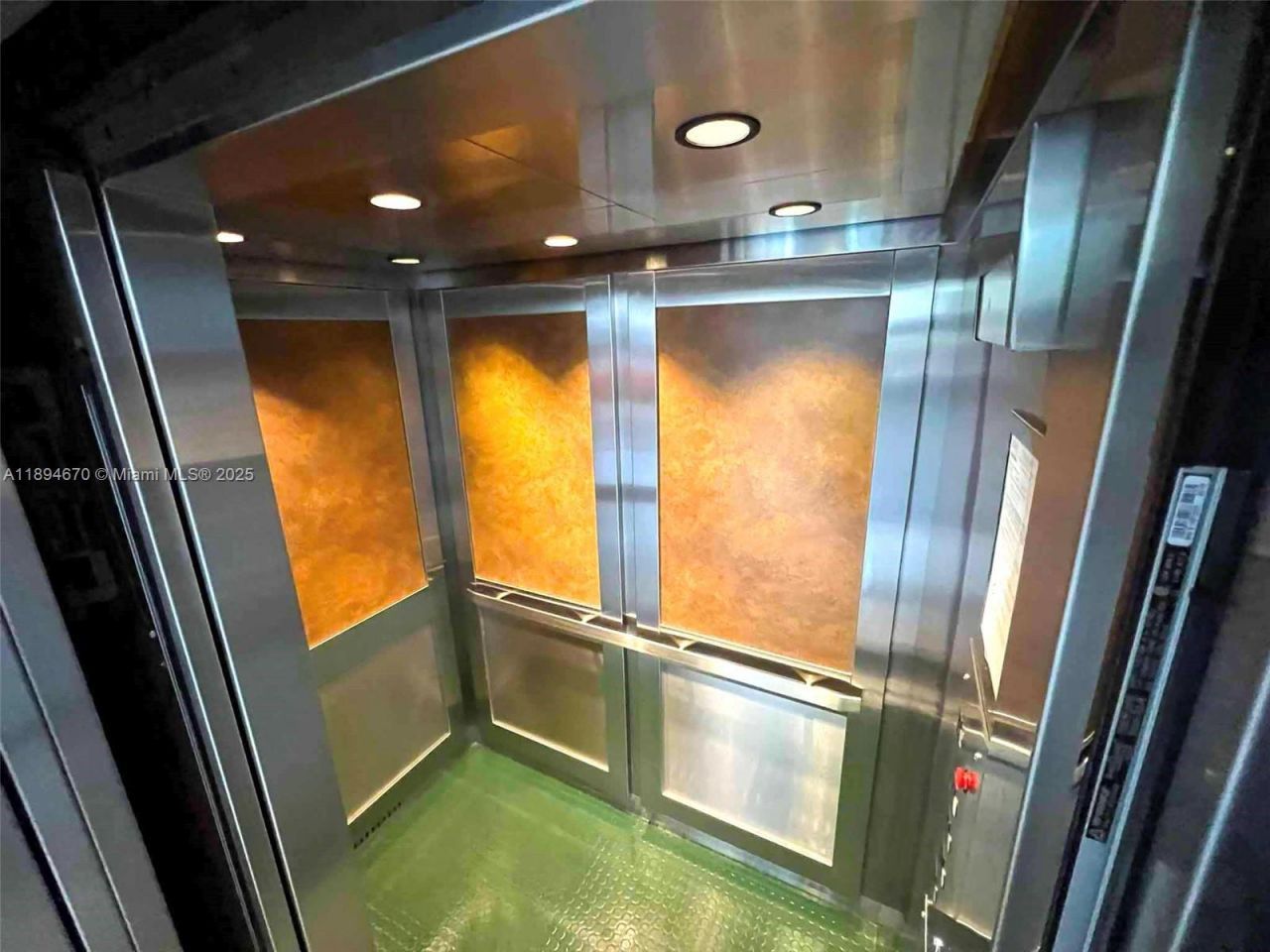 2727 E Oakland Park Blvd, Unit 203 (205A), Fort Lauderdale, FL 33306 Photo