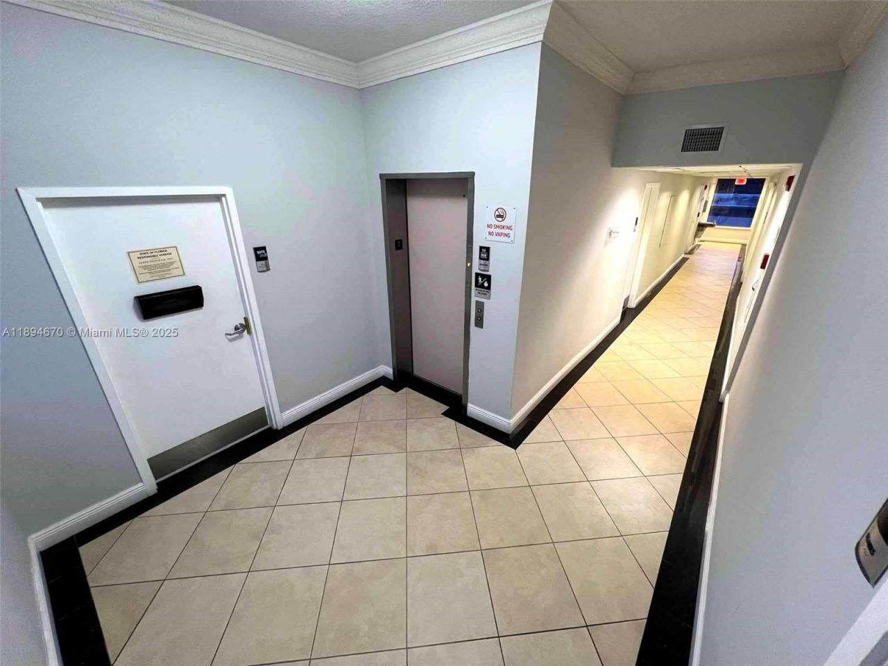 2727 E Oakland Park Blvd, Unit 203 (205A), Fort Lauderdale, FL 33306 Photo