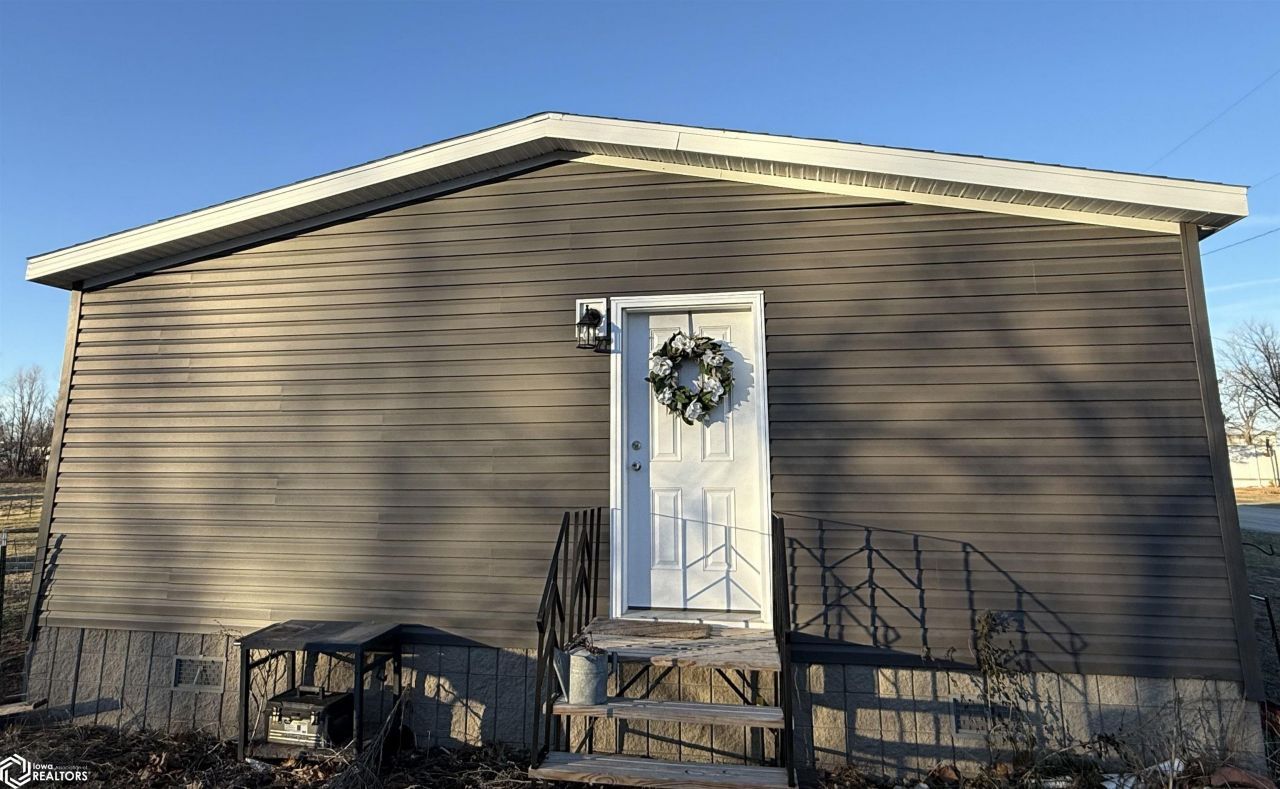 201 5th St, Murray, IA 50174 Main Photo