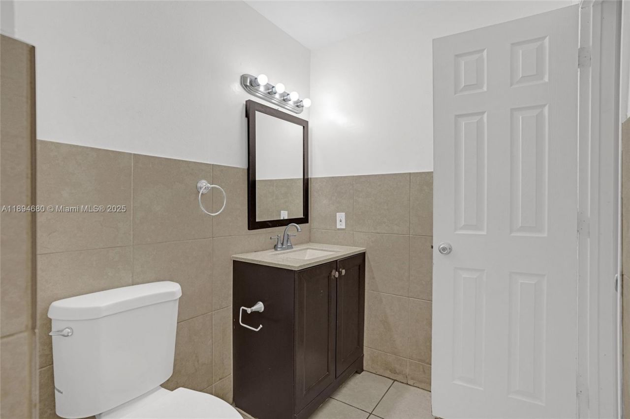 3876 NW 207th St Rd, Miami Gardens, FL 33055 Photo