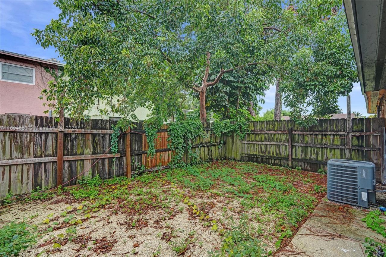3876 NW 207th St Rd, Miami Gardens, FL 33055 Photo