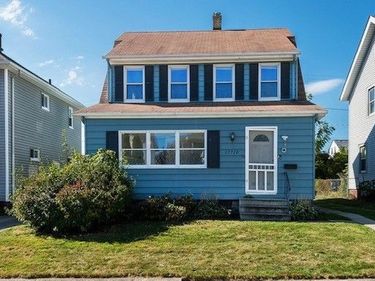 17710 Crestland Road, Cleveland, OH 44119