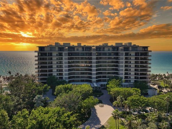 435 L AMBIANCE DRIVE, Unit L807, LONGBOAT KEY, FL 34228