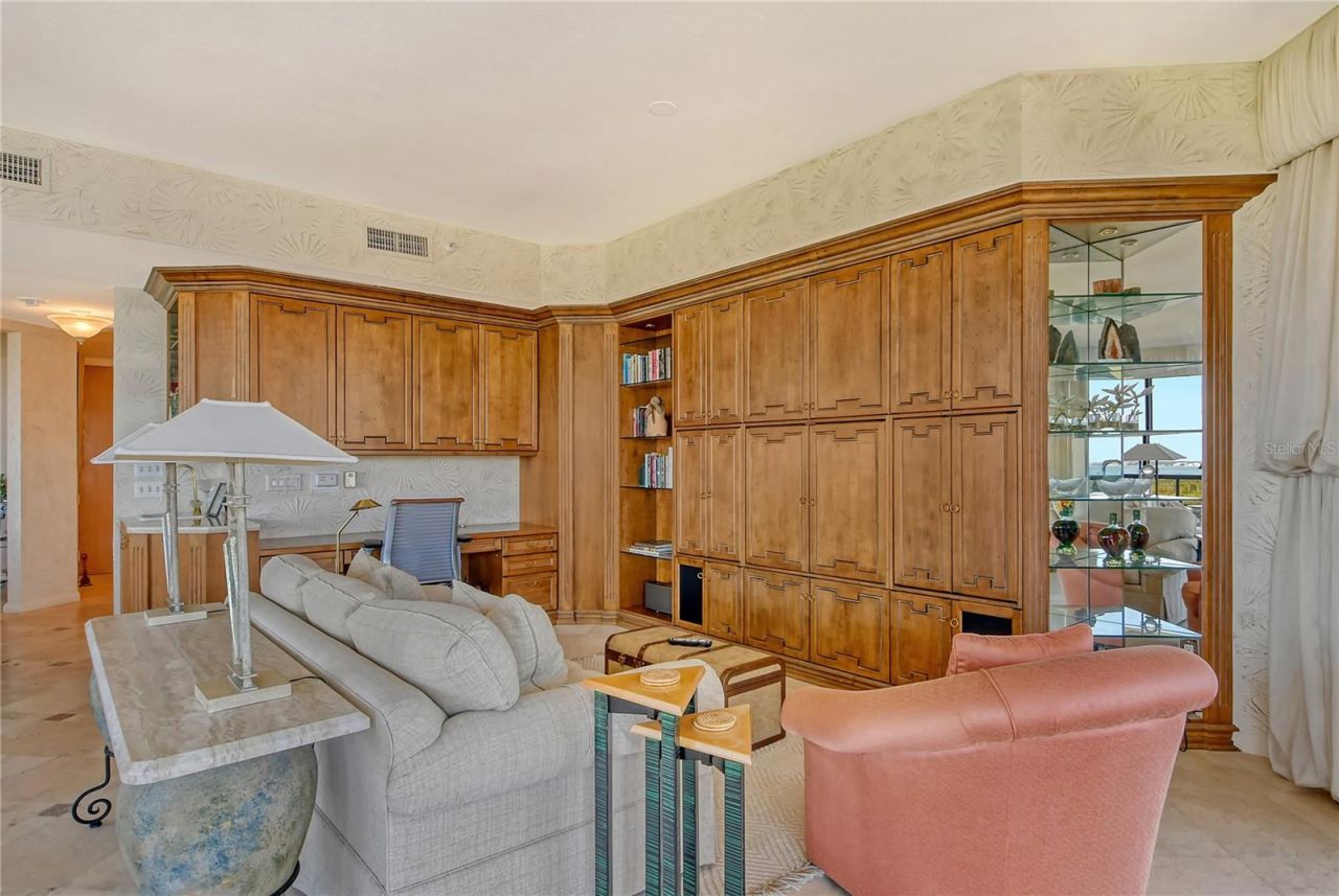 435 L Ambiance Drive, Unit L807, Longboat Key, FL 34228 Photo