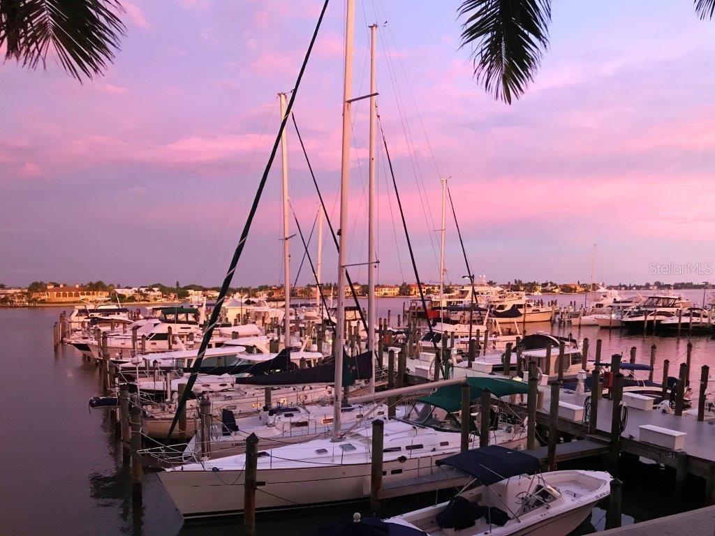 435 L Ambiance Drive, Unit L807, Longboat Key, FL 34228 Photo