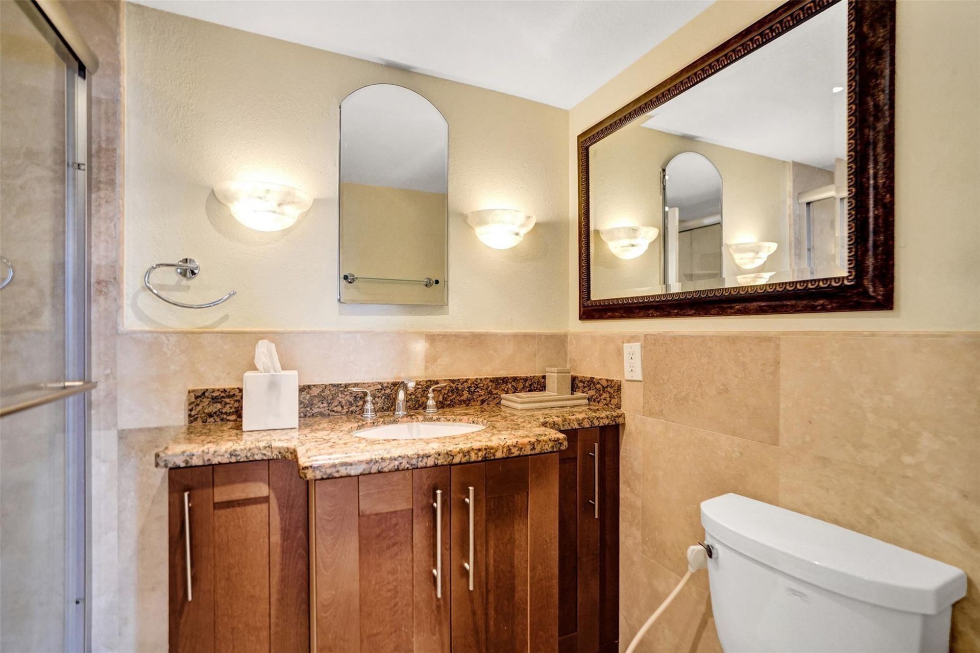 3015 N Ocean Boulevard, Unit 15J, Fort Lauderdale, FL 33308 Photo