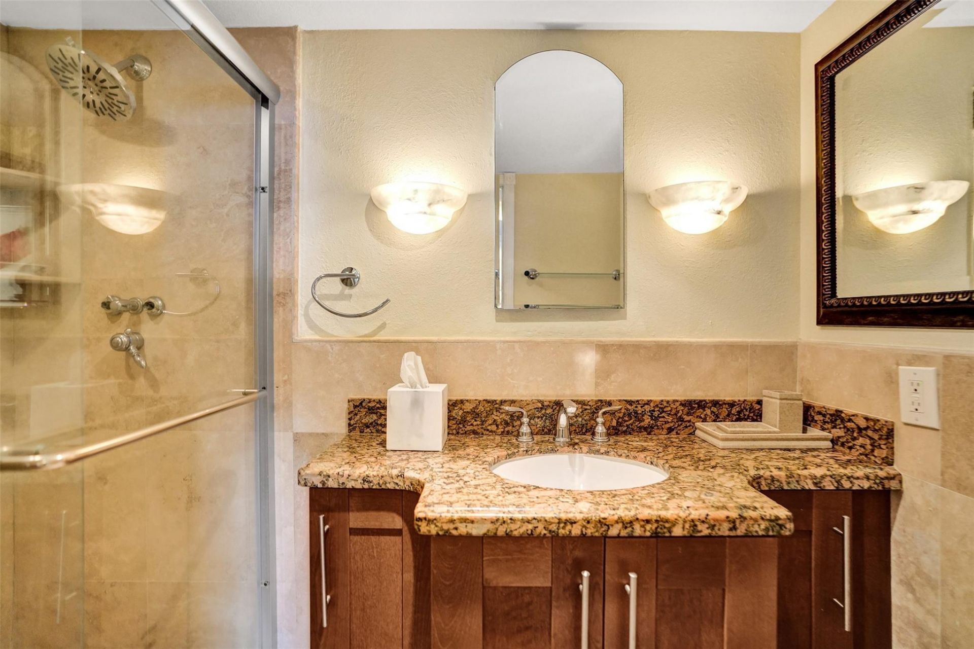 3015 N Ocean Boulevard, Unit 15J, Fort Lauderdale, FL 33308 Photo