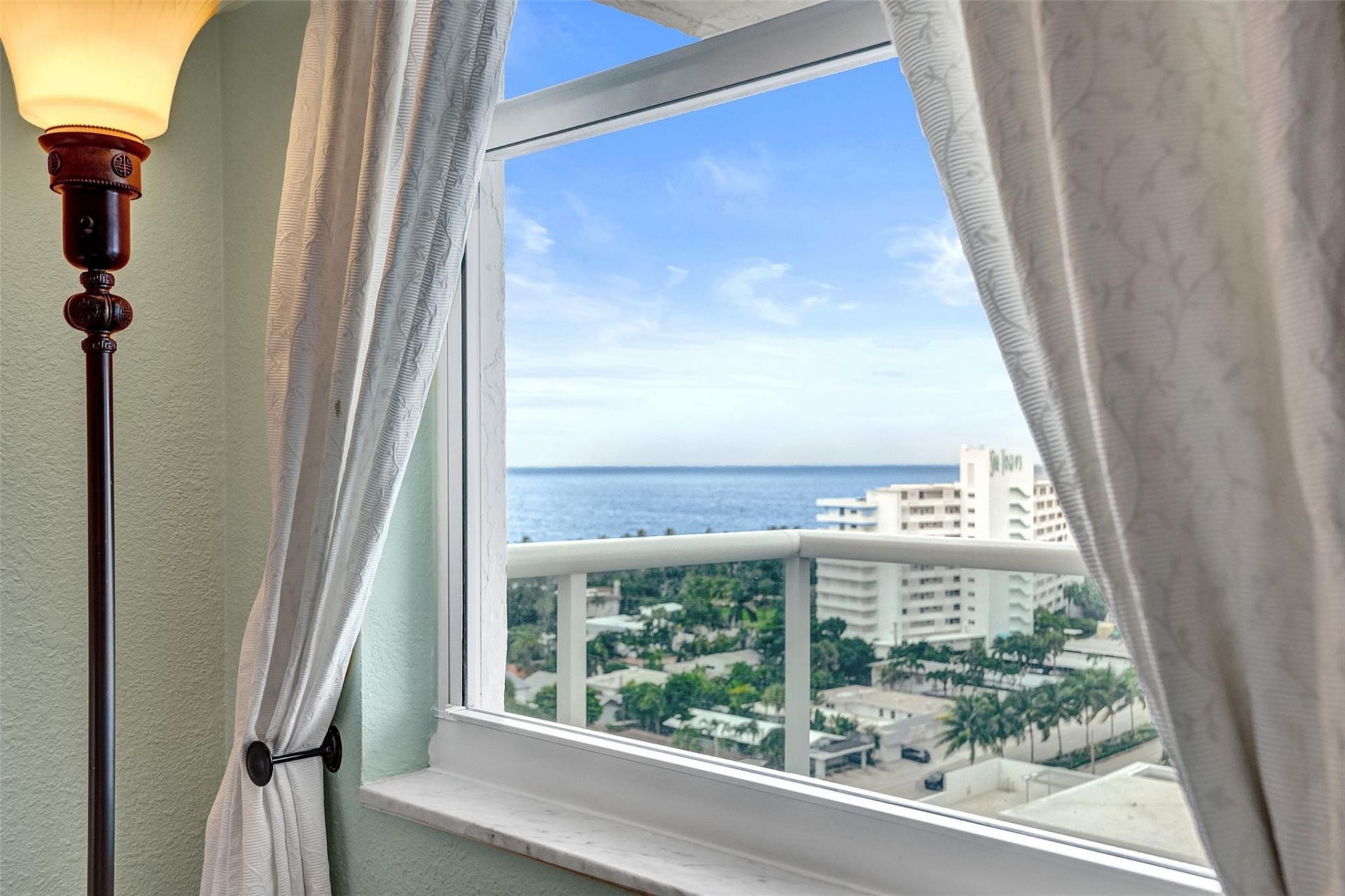 3015 N Ocean Boulevard, Unit 15J, Fort Lauderdale, FL 33308 Photo