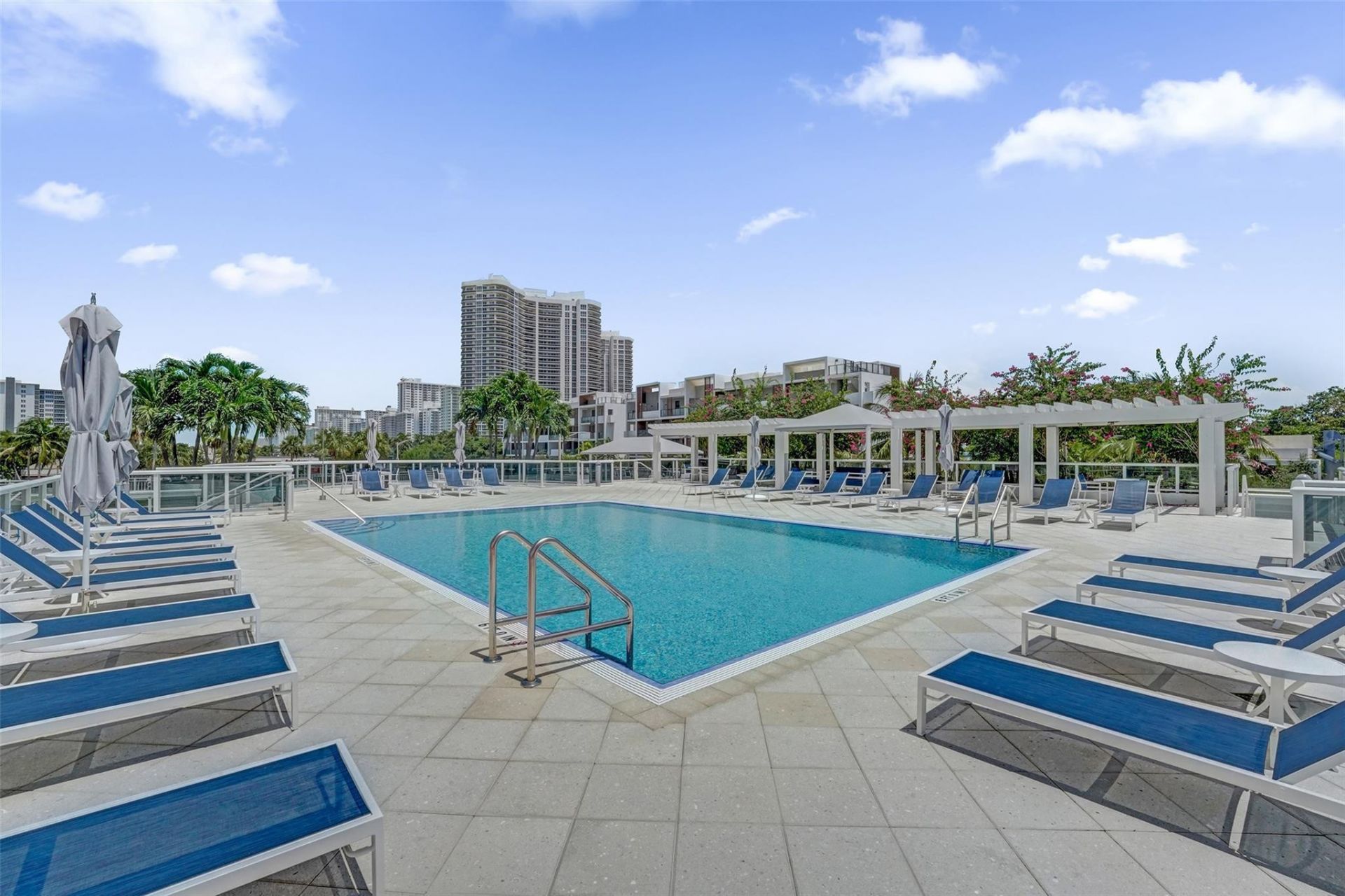 3015 N Ocean Boulevard, Unit 15J, Fort Lauderdale, FL 33308 Photo