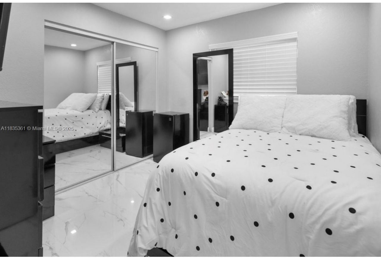 1158 W 41st St, Unit 87, Hialeah, FL 33012 Photo