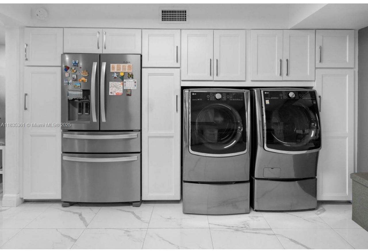 1158 W 41st St, Unit 87, Hialeah, FL 33012 Photo