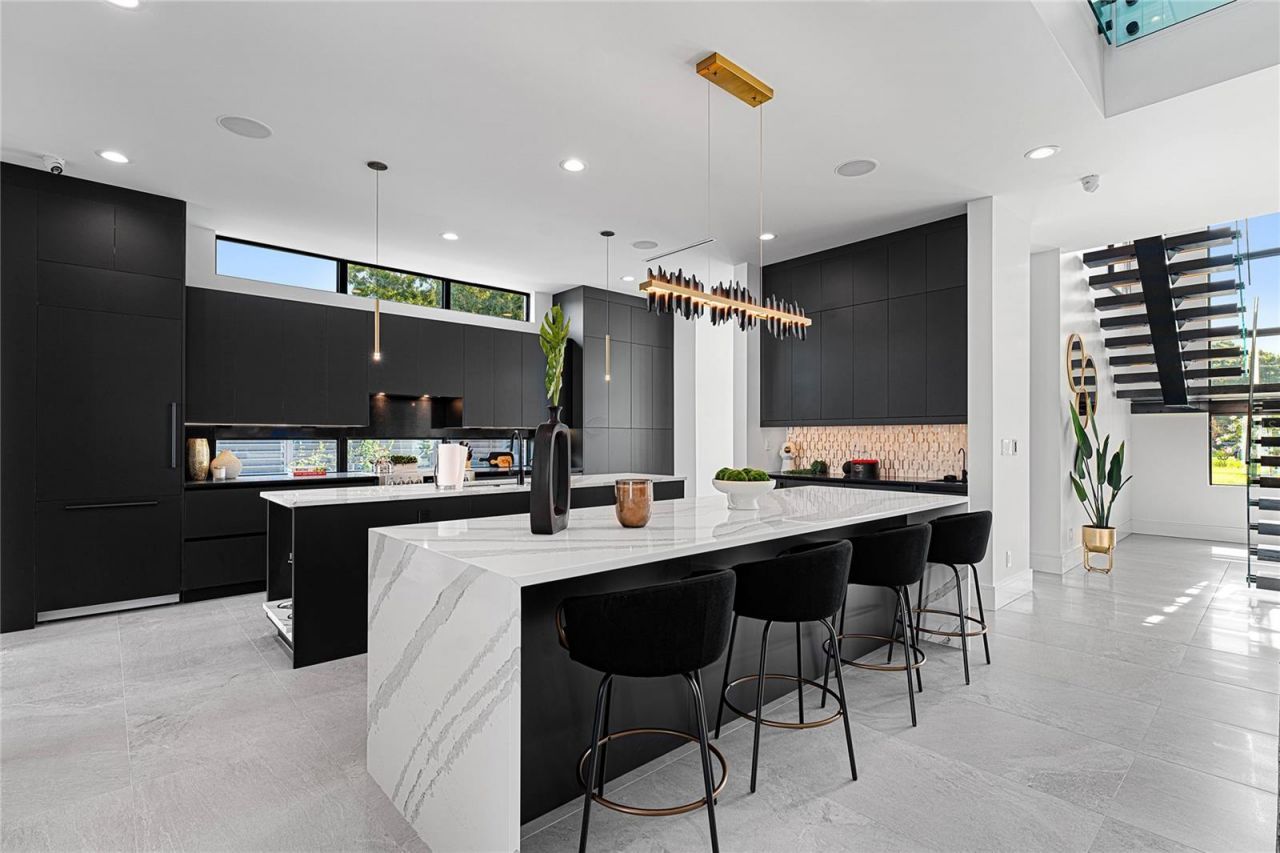 5002 W Poe Avenue, Tampa, FL 33629 Photo