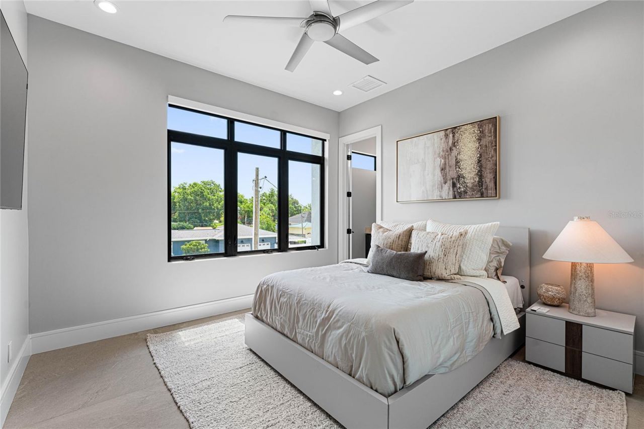 5002 W Poe Avenue, Tampa, FL 33629 Photo