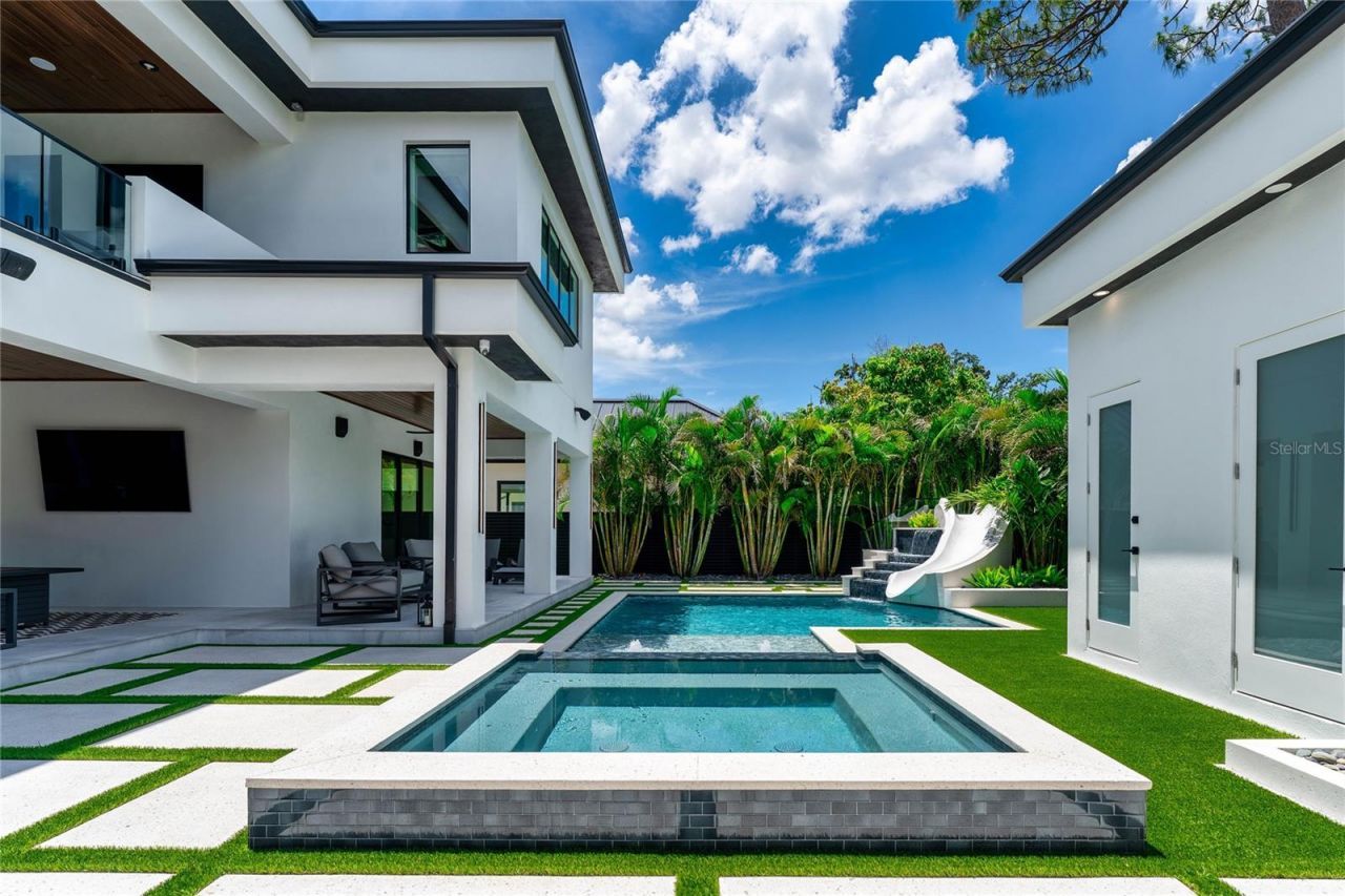 5002 W Poe Avenue, Tampa, FL 33629 Photo