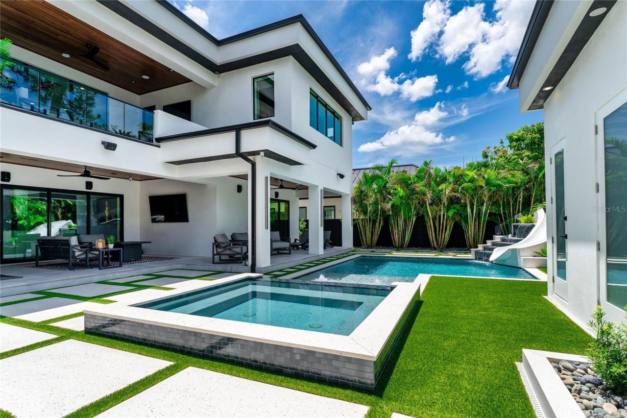 5002 W Poe Avenue, Tampa, FL 33629 Photo