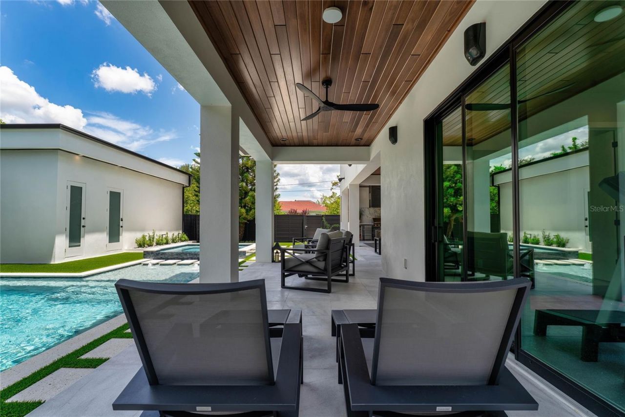 5002 W Poe Avenue, Tampa, FL 33629 Photo