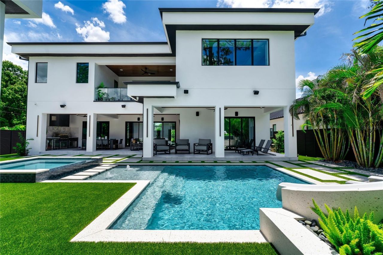 5002 W Poe Avenue, Tampa, FL 33629 Photo