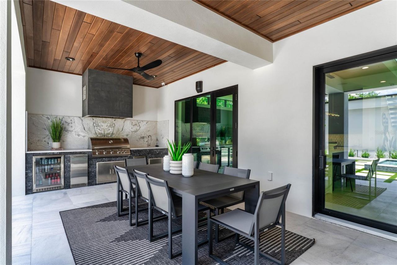 5002 W Poe Avenue, Tampa, FL 33629 Photo