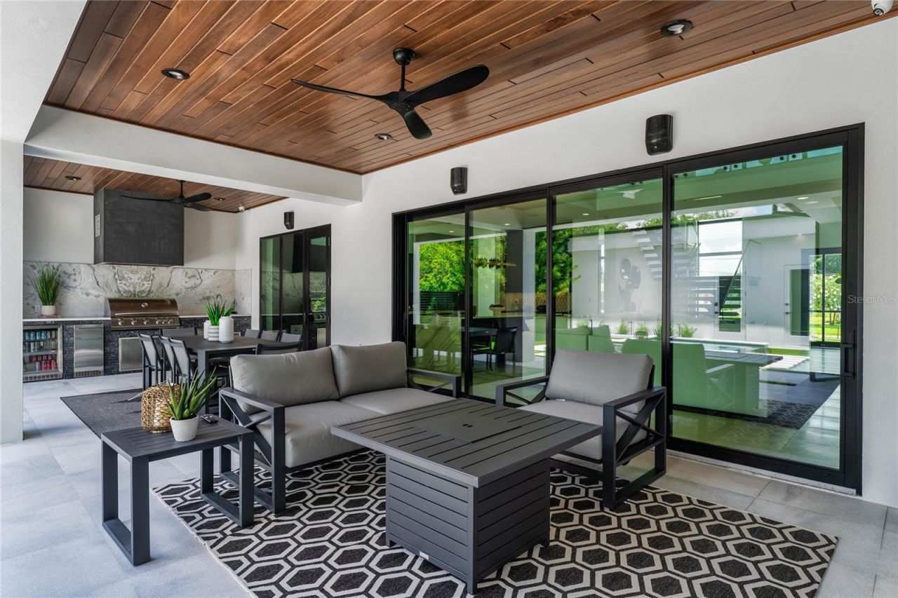 5002 W Poe Avenue, Tampa, FL 33629 Photo