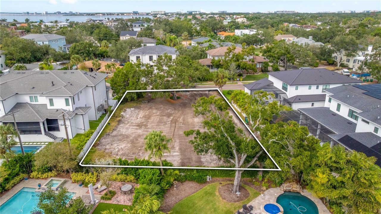 5002 W Poe Avenue, Tampa, FL 33629 Photo