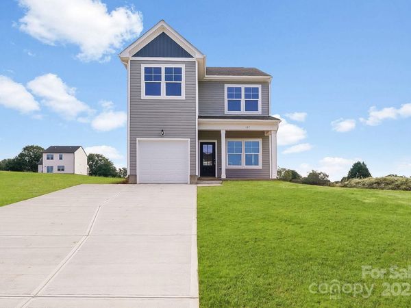 137 Red Cedar Lane, Statesville, NC 28625