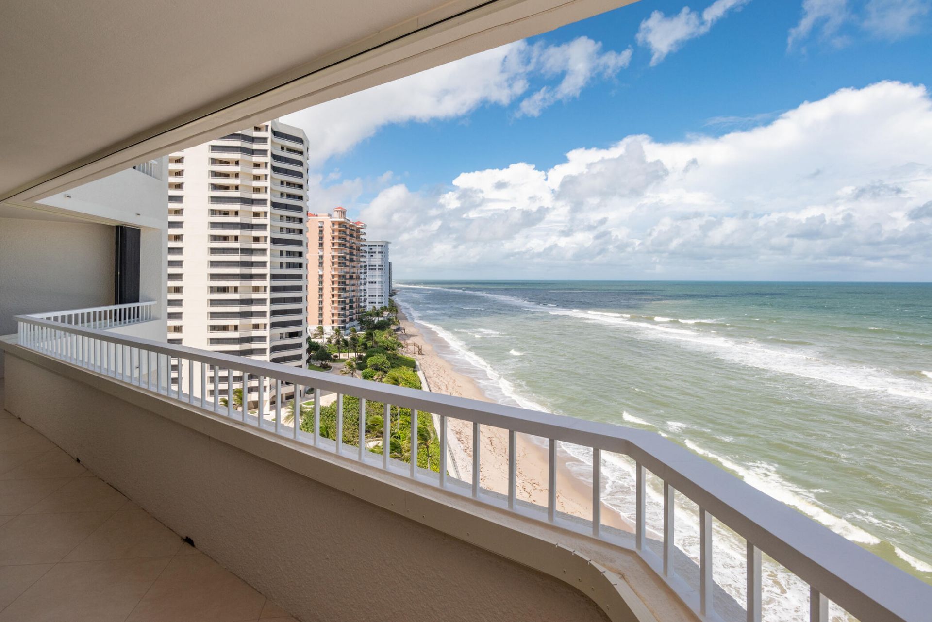 5070 N Ocean Drive, Unit 10a, Singer Island, FL 33404 Photo