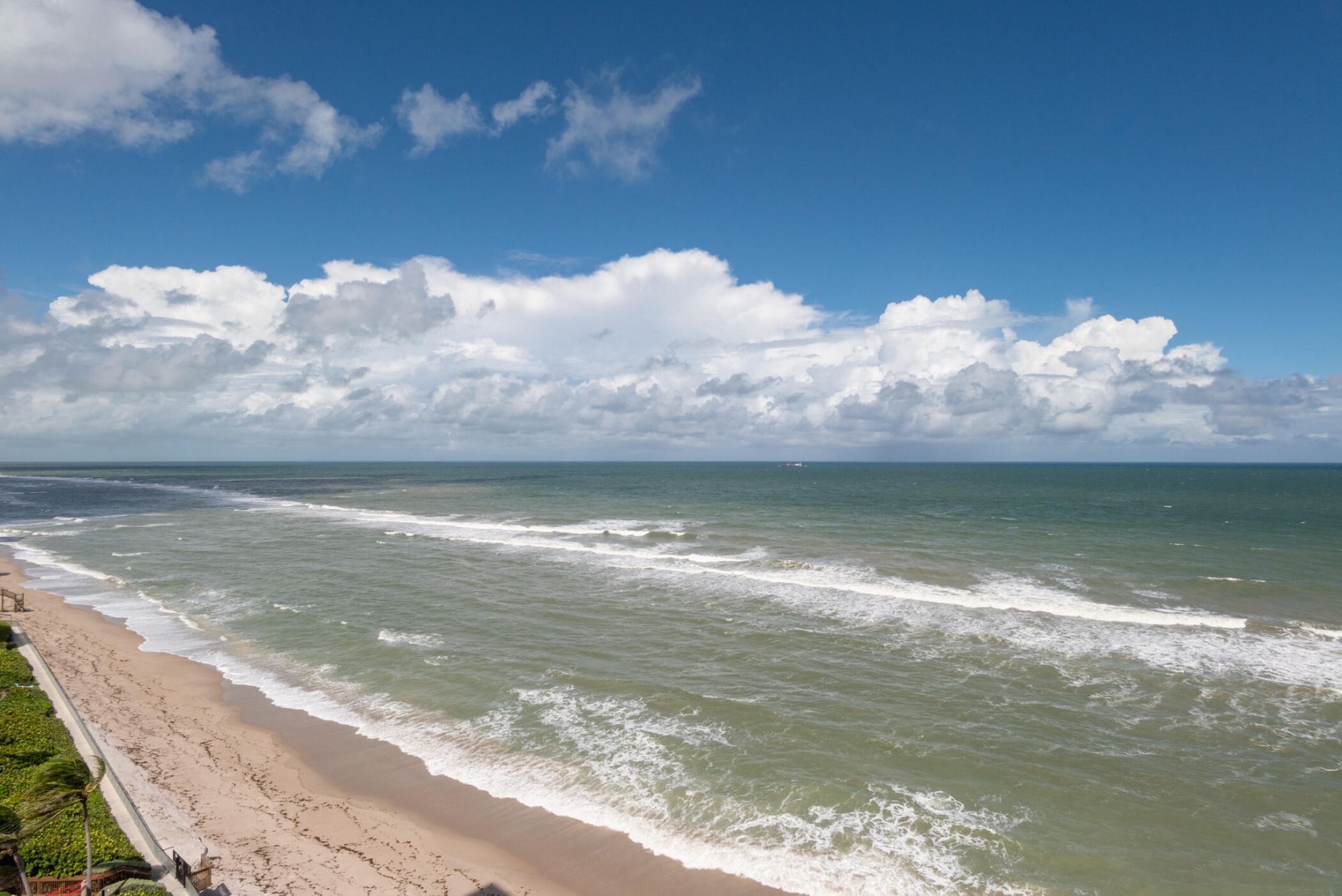 5070 N Ocean Drive, Unit 10a, Singer Island, FL 33404 Photo