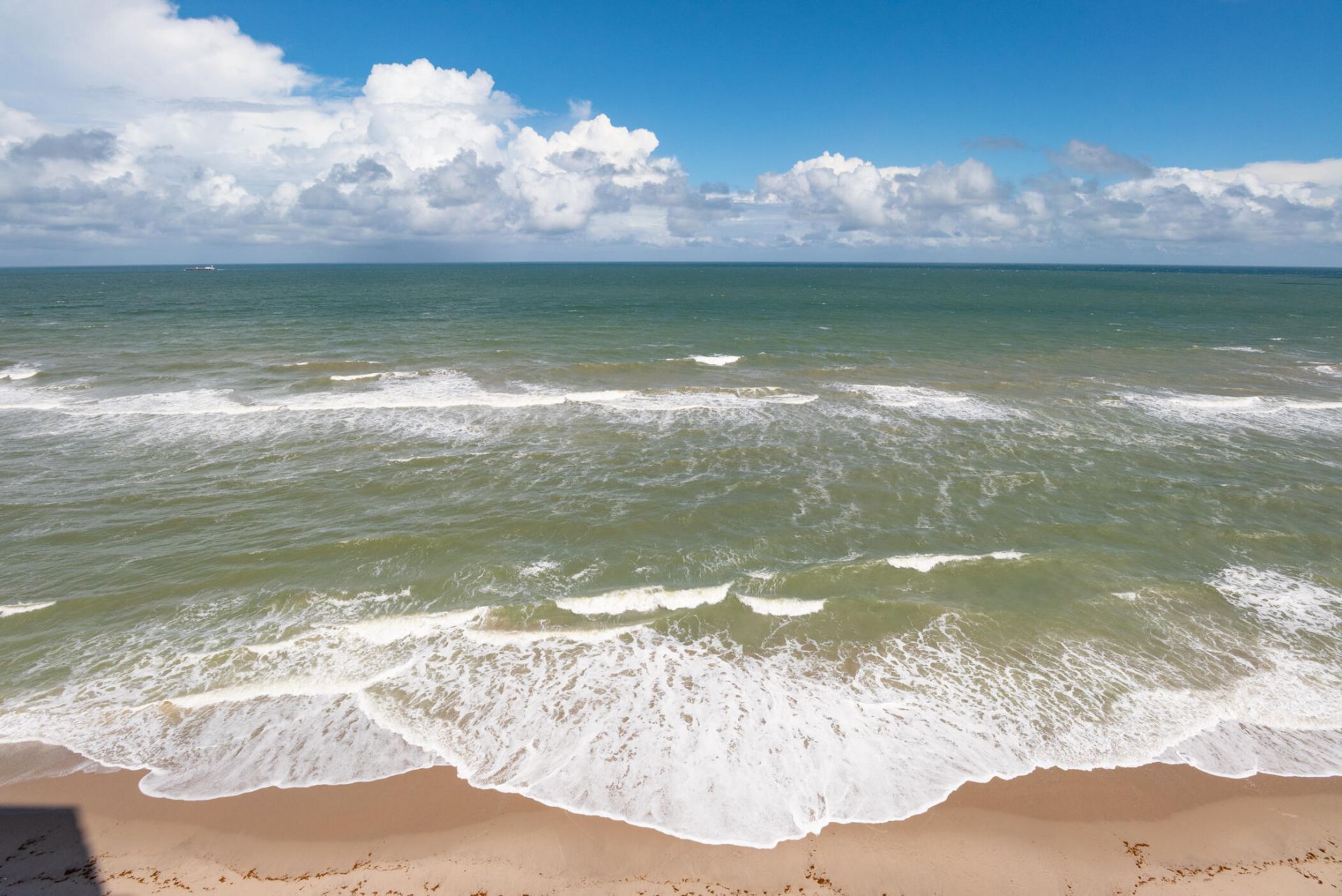 5070 N Ocean Drive, Unit 10a, Singer Island, FL 33404 Photo