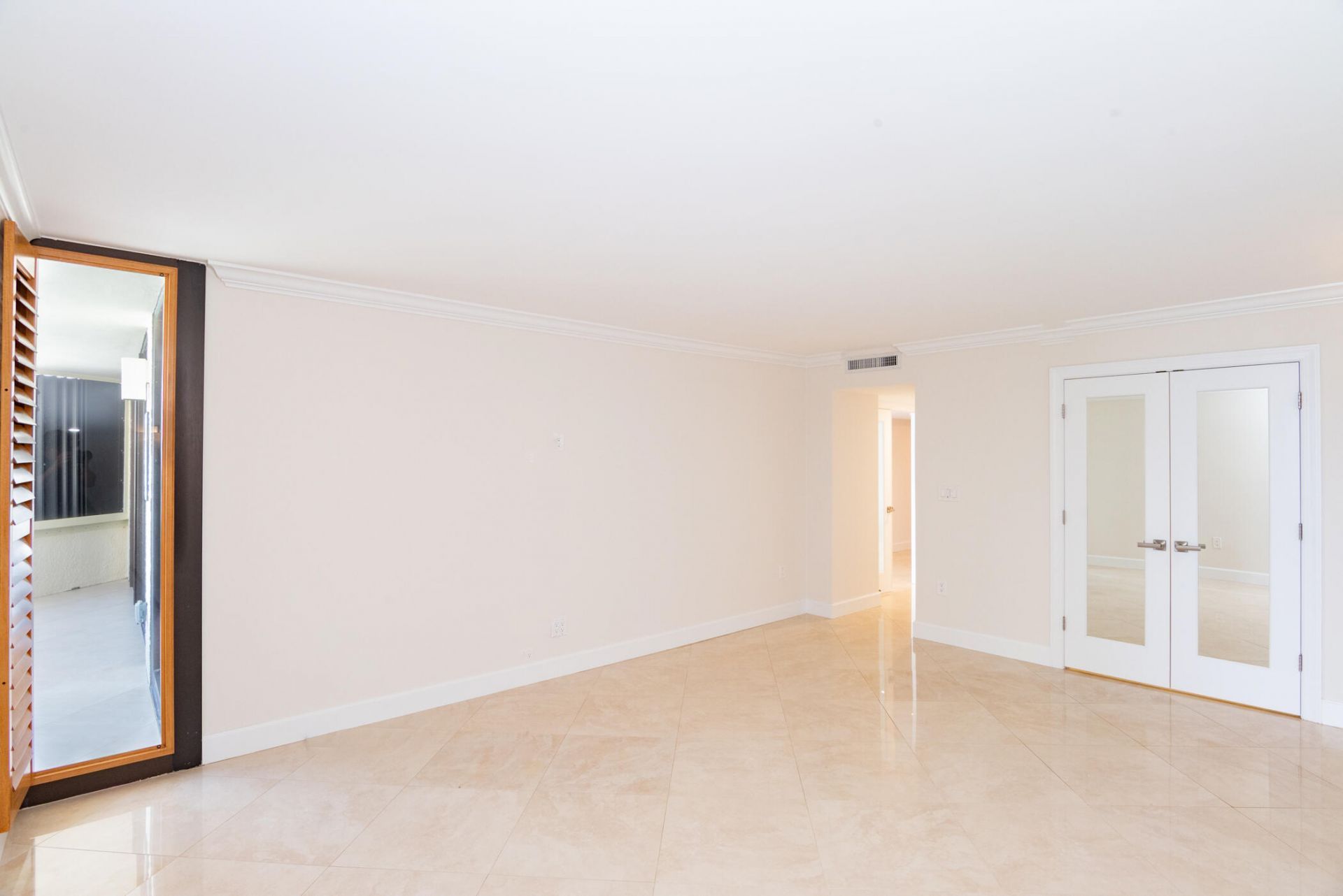 5070 N Ocean Drive, Unit 10a, Singer Island, FL 33404 Photo