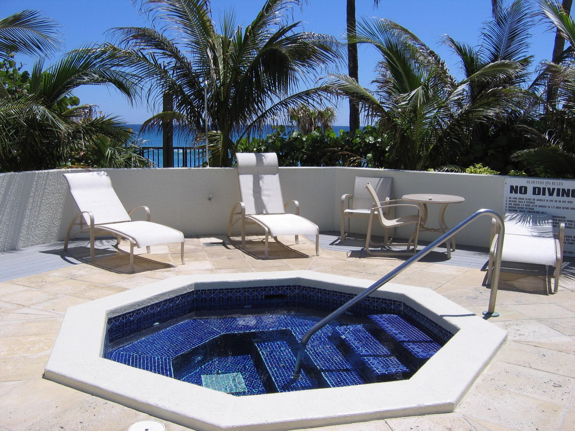 5070 N Ocean Drive, Unit 10a, Singer Island, FL 33404 Photo