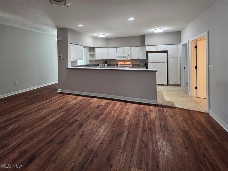 1061 Wycliff Lane, Akron, OH 44313 Photo 16