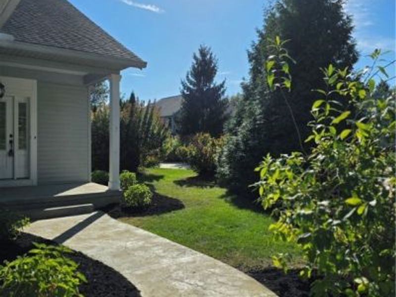 1061 Wycliff Lane, Akron, OH 44313 Photo 2