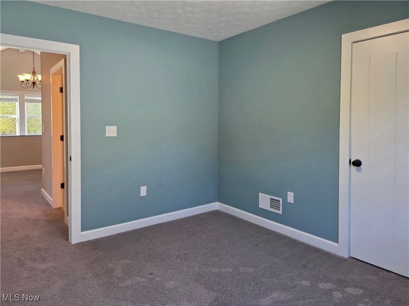 1061 Wycliff Lane, Akron, OH 44313 Photo 36