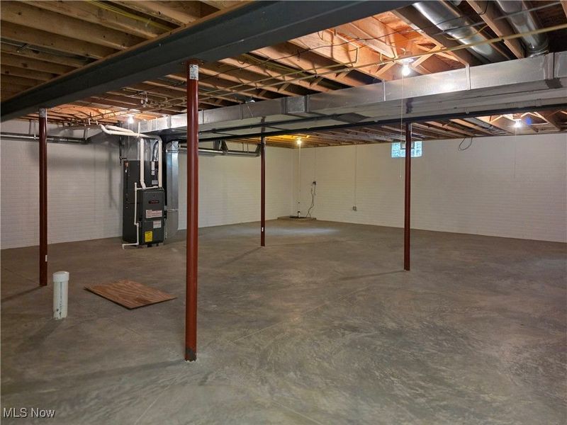 1061 Wycliff Lane, Akron, OH 44313 Photo 40