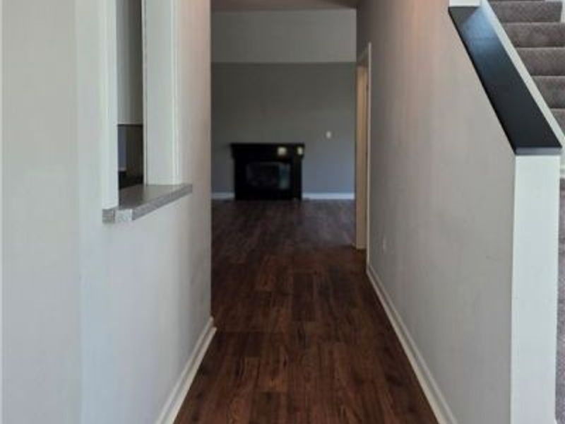 1061 Wycliff Lane, Akron, OH 44313 Photo 6