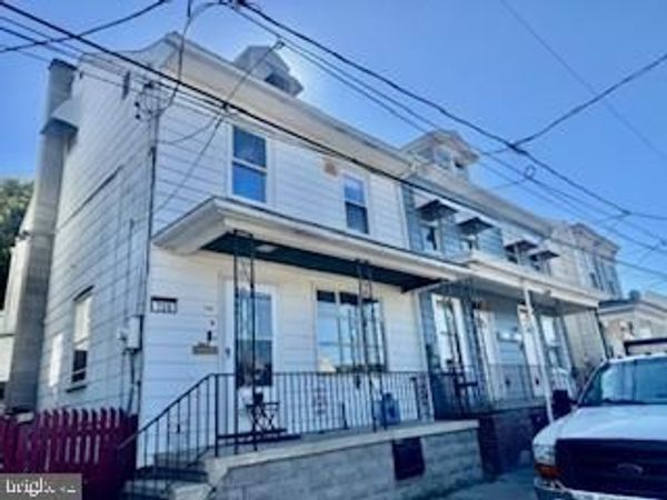730 BROCK STREET, ASHLAND, PA 17921