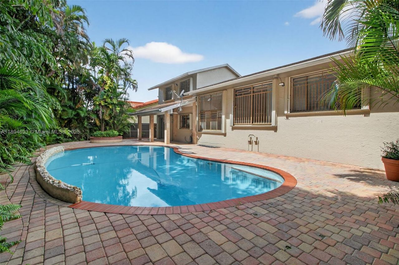 13830 SW 108th St, Miami, FL 33186 Photo