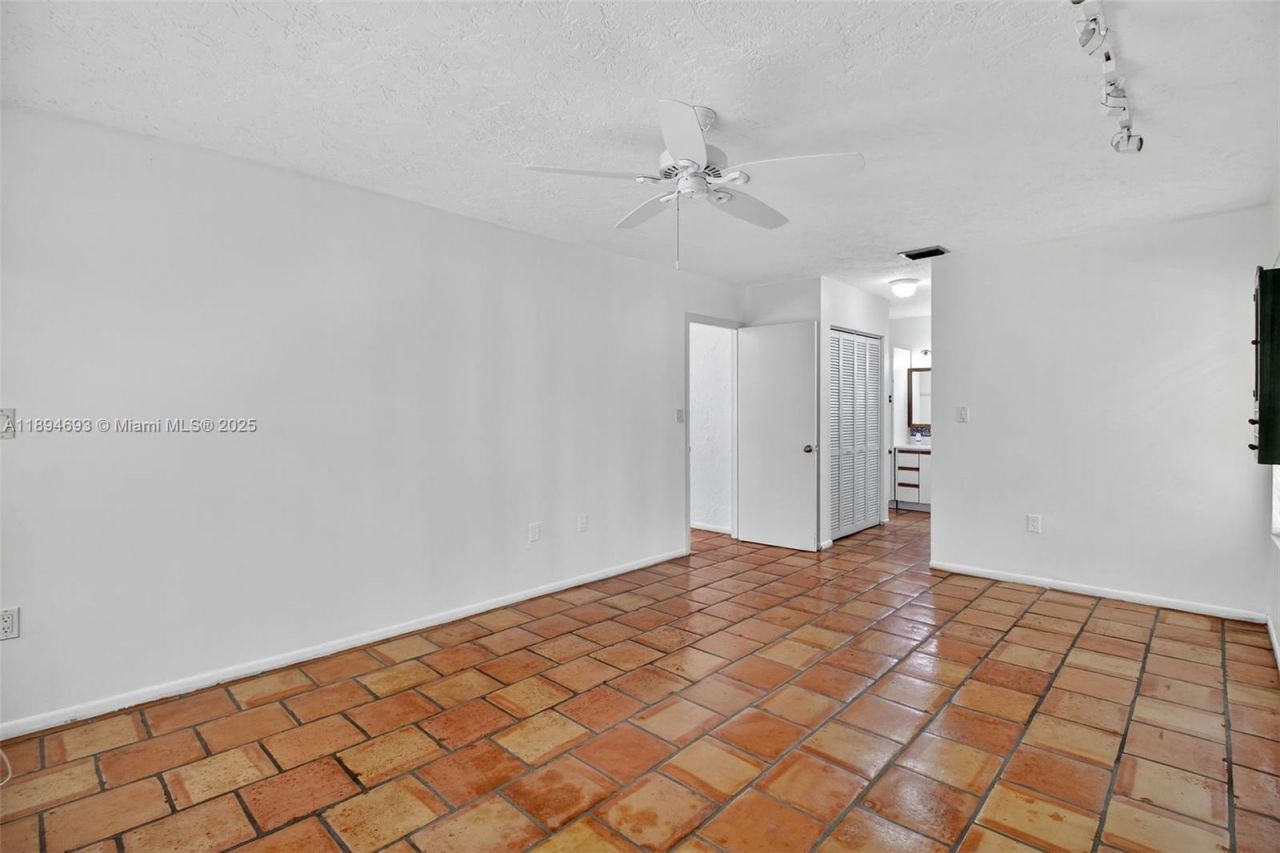 13830 SW 108th St, Miami, FL 33186 Photo