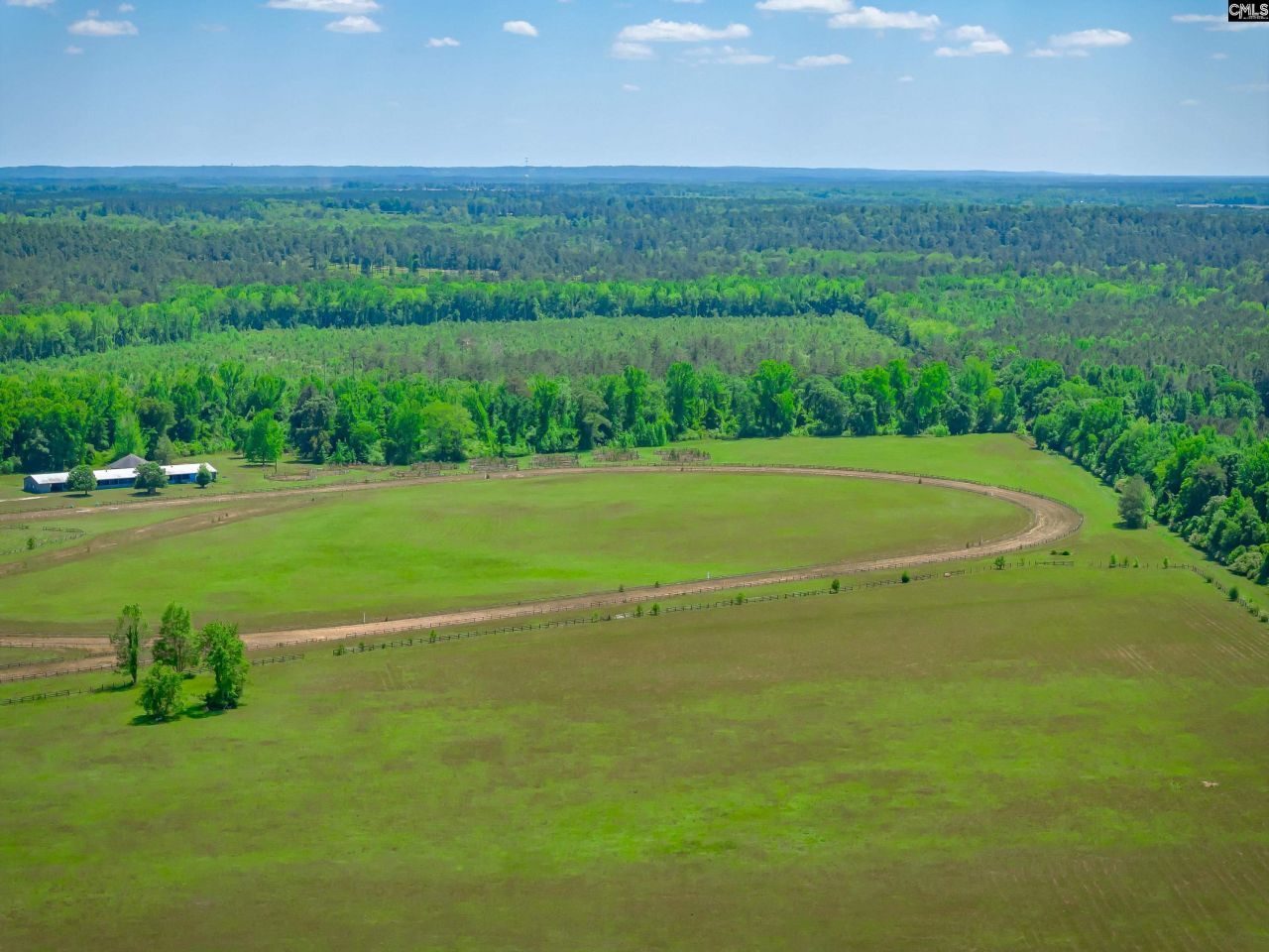 377 Sweet Street Photo 8