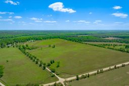 361 Sweet Street  photo 4