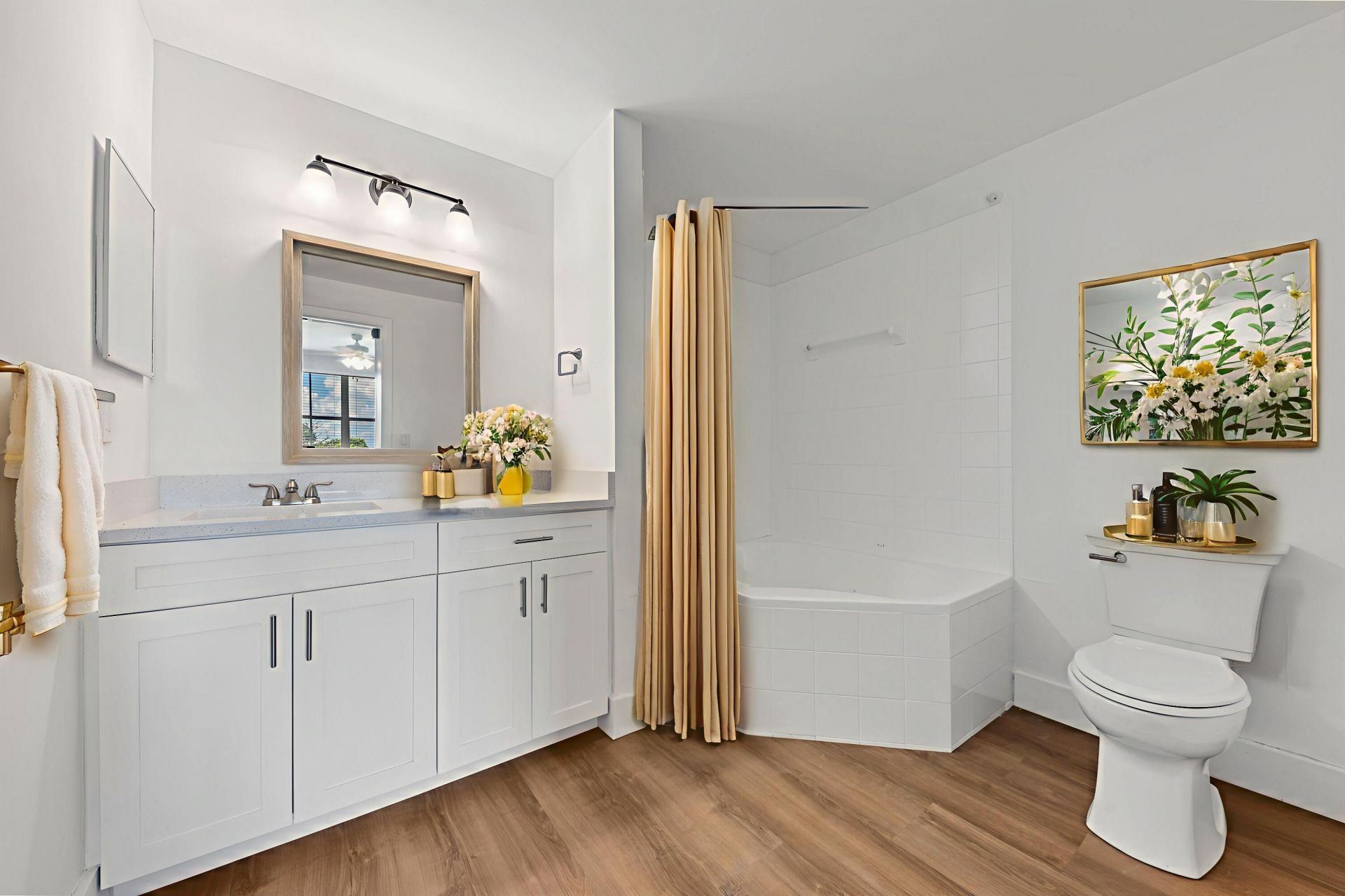 2060 Greenview Shores Boulevard, Unit 323, Wellington, FL 33414 Photo